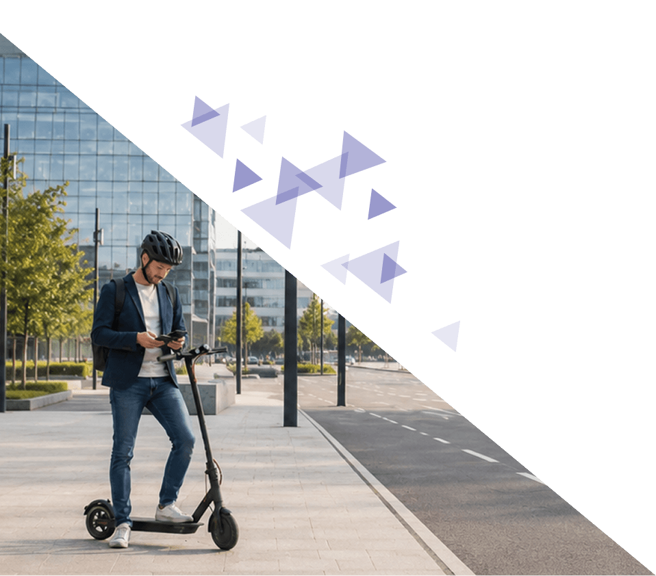 Hombre con patinete eléctrico seguro obligatorio VMP